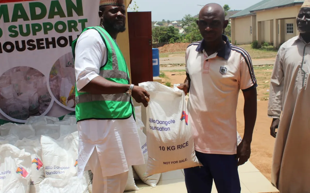 Ramadan food parcels handed to a household